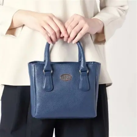 【濱野皮革工藝】ハナエルミニトートショルダー(ネイビー×ゴールド)_装飾品・工芸品 トートバッグ・ショルダーバッグ 鞄・バッグ かばん カバン_【1540281】