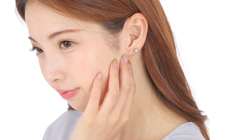 真珠 ピアス 5.0～5.5ミリ K18YG アクセサリー パール アコヤ真珠 伊勢 志摩 伊勢志摩 英虞湾 冠婚葬祭 慶事 弔事 結婚式 入学式 卒業式 ギフト フォーマル カジュアル 誕生石 記念日 / 老舗の真珠専門店・高品質アコヤ真珠ブルーピアス5.0～5.5ミリ（K18YG）