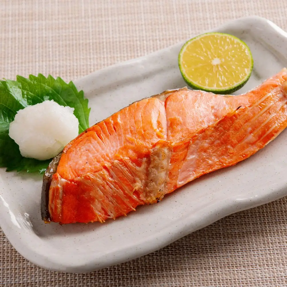 【ふるなびWEEK対象】「オホーツク網走」加工の新巻鮭切身＆紅鮭切身 食べ比べセット ABE101 | 鮭切身 鮭切身 鮭切身 鮭切身 鮭切身