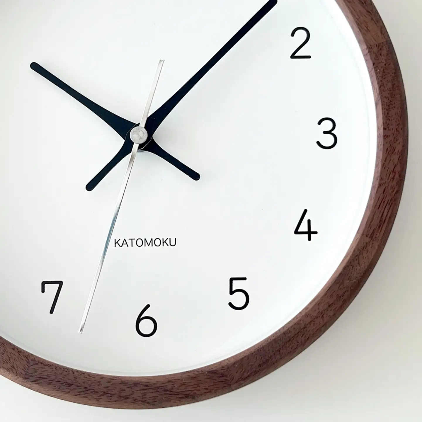 KATOMOKU muku clock 木製掛け時計（ウォールナット）km-130WA