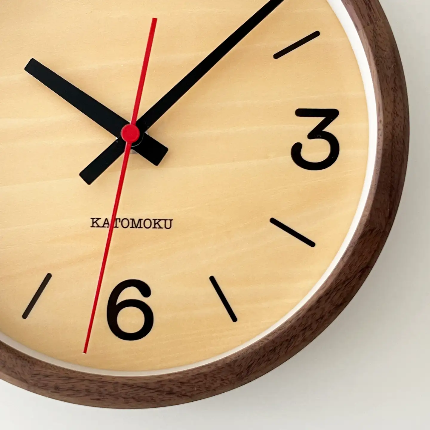 KATOMOKU muku clock 木製掛け時計（ウォールナット）km-136WA