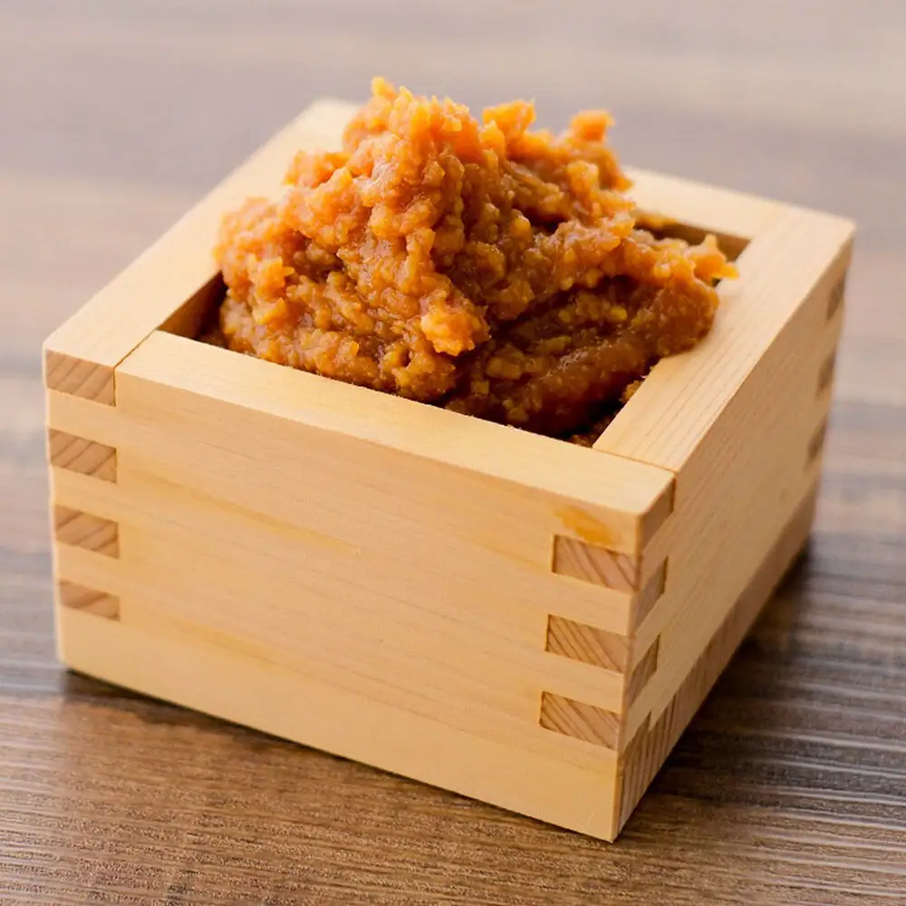 【地元の味】発酵文化の町の甘みそ樽入り 味噌