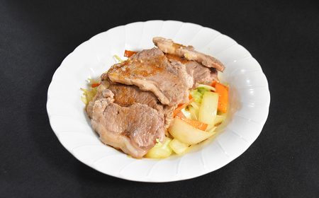 【先行予約・12月発送予定】羊肉 ラム肉 ロース 1kg（200g×5パック）小分け真空パック【青森県三戸町産】