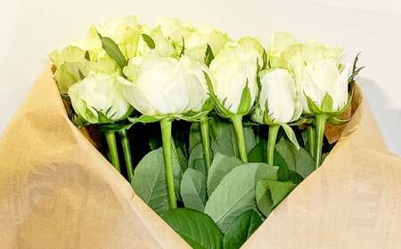 バラの花束 アドバンス（白）（40‐50本）| 花 バラ 薔薇 ローズ 生花 花束 ブーケ 白 贈り物 プレゼント ギフト【2026年11月下旬頃迄発送予定】