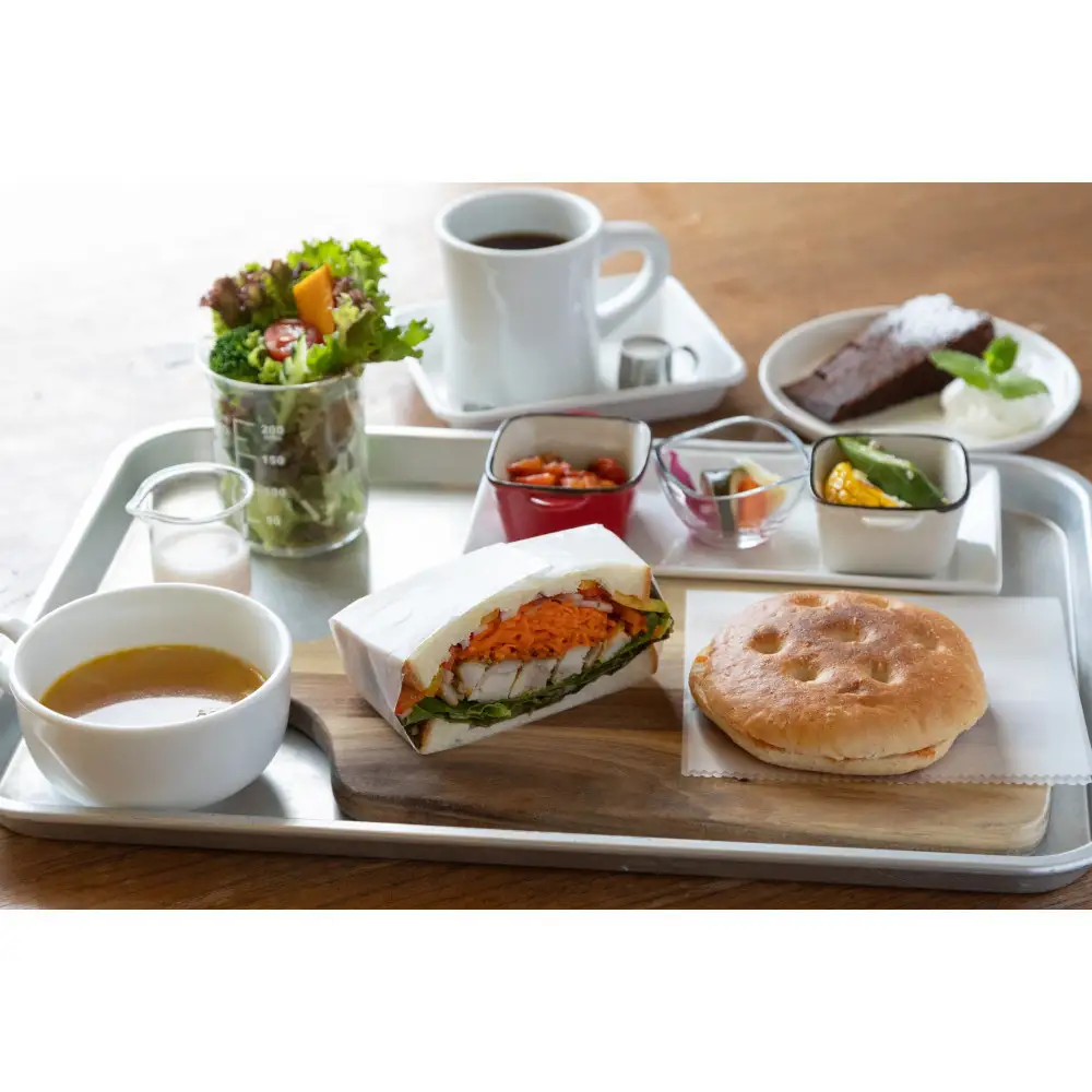 hikari no cafe　ランチプレート ペアチケット