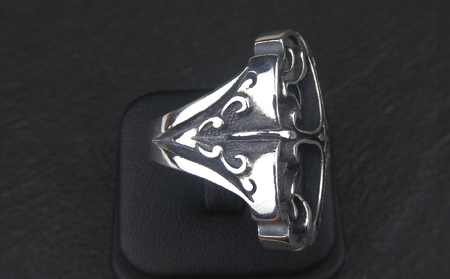 Oval cross  ring オーバル クロス リング ｜ リング 指輪 シルバーリング シルバー シルバー925 ハンドメイド 手作り ゆびわ りんぐ アクセサリー 十字架 モチーフ 925 選べる サイズ ジュエリー アクセ ファッション 人気 シンプル ギフト プレゼント 年末年始 お中元 お歳暮 内祝い 快気祝い