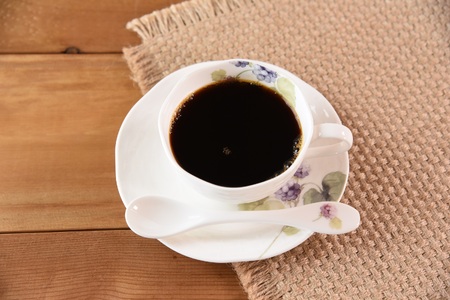 ＜【粗挽き】ブレンドコーヒーセット 霧島ブレンド 2袋＞coffee 珈琲 朝 プレゼント 贈り物 2種 ホット 豆 細挽き 中挽き 粗挽き お好み ドリップ お茶の時間 休憩 カフェイン 袋 お家カフェ 炭 焙煎 香りがいい おしゃれ 飲み比べ【MI493-nc】【中村珈琲】