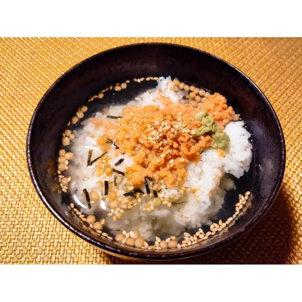 博多名産【辛子明太子と冷凍あまおう】と博多新名物【鯛明太と鯖明太】セットA  (辛子明太子)