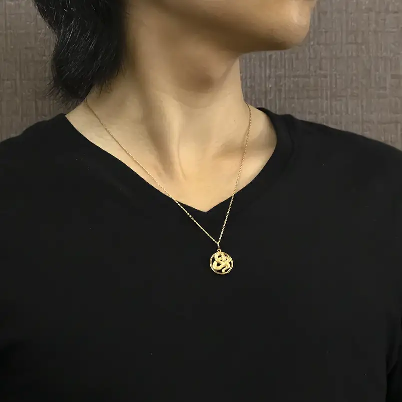 ヘビ 蛇 ペンダントトップ k10 スネーク ネックレス ダイヤ 10k ゴールド 10金 ダイヤモンド 0.01ct ペンダント 大ぶり サークル イエローゴールドK10 干支 巳年 ジュエリー シンプル 誕生日 人気 普段使い241017sh203dyi SWAA230