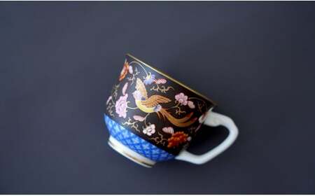 有田焼 渕地黒絵花鳥紋・コーヒー碗皿【香蘭社】食器 うつわ 器 磁器 豪華 華やか 紅茶 コーヒー おもてなし ティータイム ab013