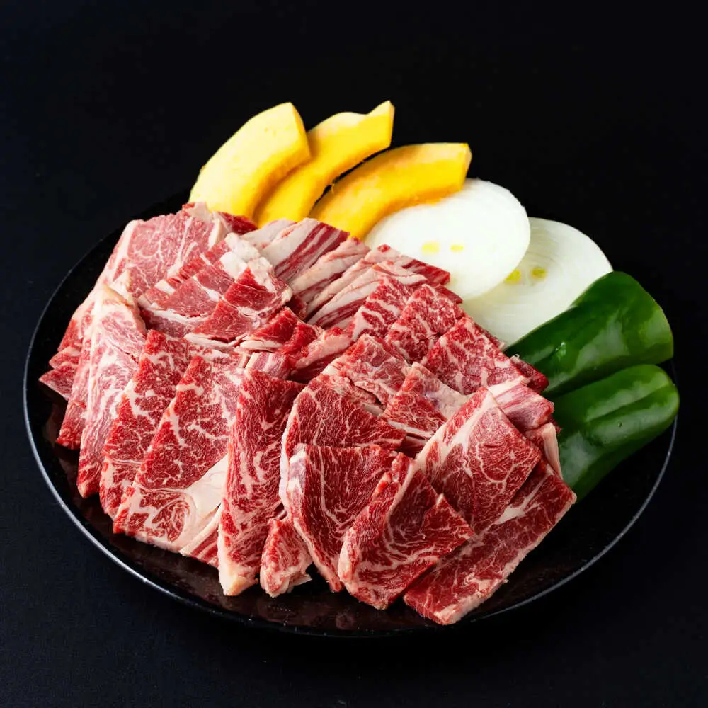 【全12回定期便】【訳あり】赤牛 焼肉用カット（バラ・ロース） 約500g / 不揃い あか牛 焼肉 熊本県産 冷凍[AYBV011]