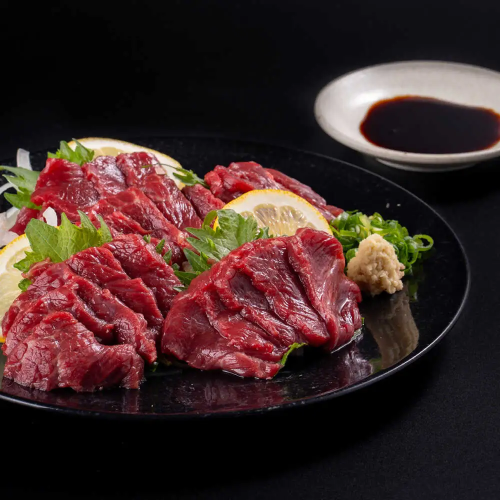 【全12回定期便】赤身馬刺し 約100g×2 計200g 赤身馬刺し 熊本県 [AYBV022]