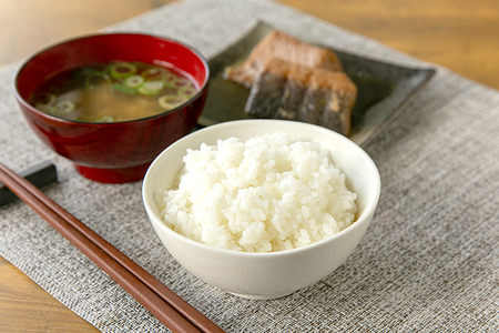【令和8年産新米先行予約】【定期便3ヶ月毎月お届け】七谷産コシヒカリ 玄米5kg 《10月上旬～順次出荷》