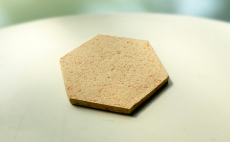 プレート Hexa Plate 正六角形 皮 搾りかす コーヒーかす みかん皮 にんじん皮 えごま搾りかす たまねぎ皮 小物 飾り台 アロマストーンディフューザー 土台 茅ヶ崎市 神奈川県 コーヒーかす