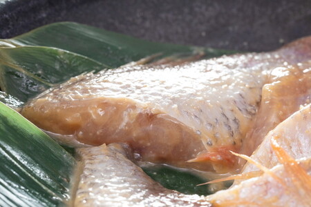 魚介類/能登の里海 里味噌漬「のどぐろ」５切れ 魚 鮮魚 冷凍配送