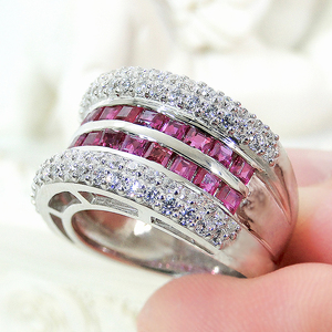 指輪 プラチナ PT900 ルビー スクエア パヴェ ダイヤモンド 0.83ct レディース リング ゴージャス 誕生石 レール 幅広 ジュエリー【f268-pt-ru】 ALPAZ142