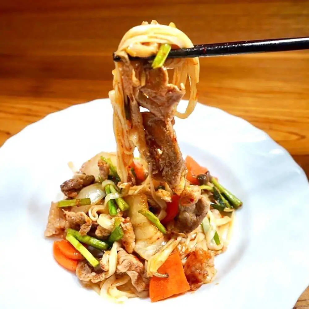 【桐箱入り】島原手延 丸うどん 50g×26束×3箱 計3.9kg / 麺 うどん 乾麺 ギフト / 南島原市 / 吉岡製麺工場[SDG037]