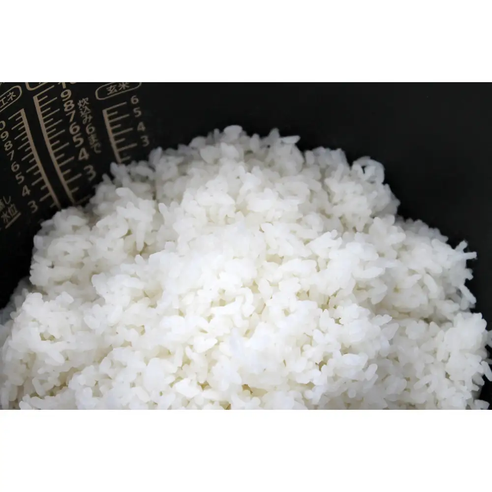 玄米全粒粉が奏でるひとさじの魔法 300g×5｜玄米