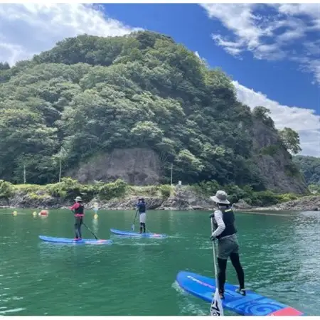 【兵庫・新温泉・SUP】陸では出会えない景色を!日本遺産諸寄でSUP体験!ソロチケット(1名分)【1614661】
