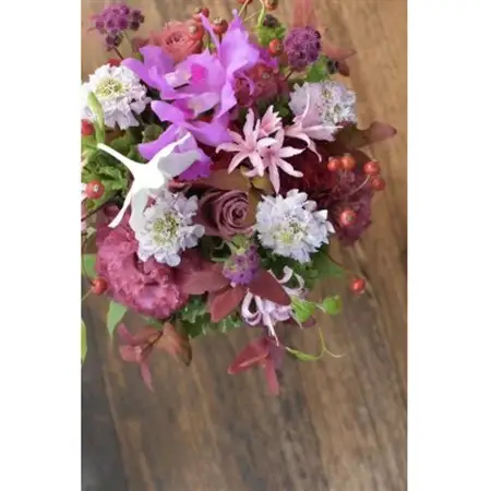 【毎月定期便】季節のフラワーブーケ(花束)～フレンチスタイル～Specialite全6回【配送不可地域：離島・北海道・沖縄県・九州】【4051548】