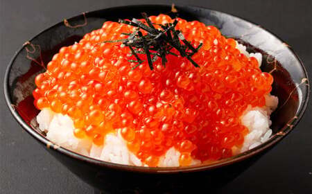 無着色たらこ（一本物）・いくらの醤油漬け 合計1.5kg セット たらこ タラコ 鱈子 無着色 いくら イクラ 醤油漬け 冷凍 北海道 小樽市