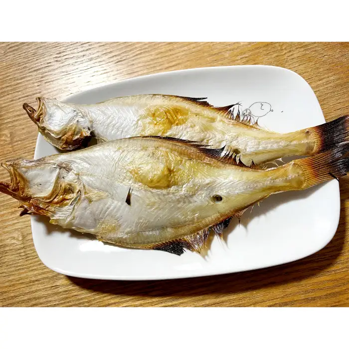 水揚げ直後！干しカレイ(６枚入り)【干物 カレイ かれい 6枚 魚 さかな 旬 エテカレイ 干しカレイ 国産 無添加 水揚げ直後 冷蔵 ノンフローズン 季節限定 大田市】
