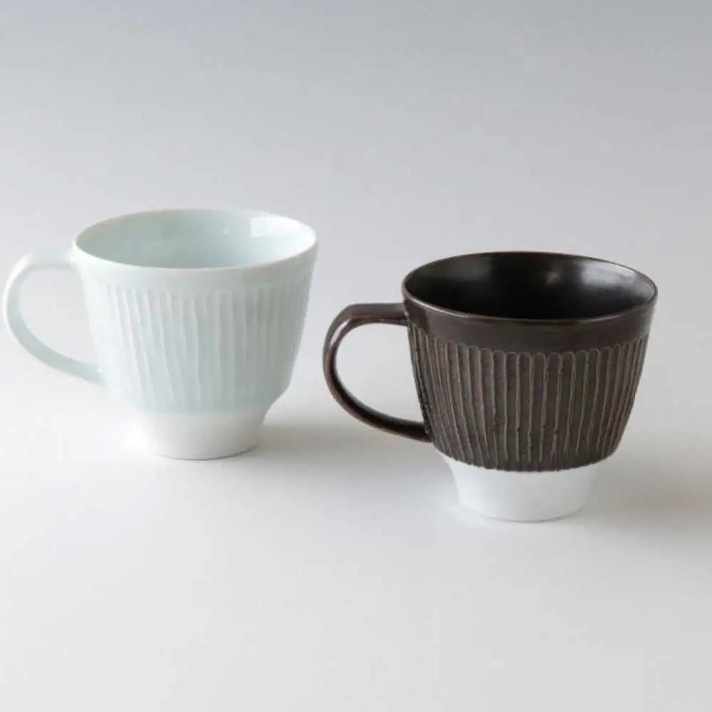 【波佐見焼】マグカップ ペア モノクロ 青白磁・鉄釉【奥川陶器】[KB79]