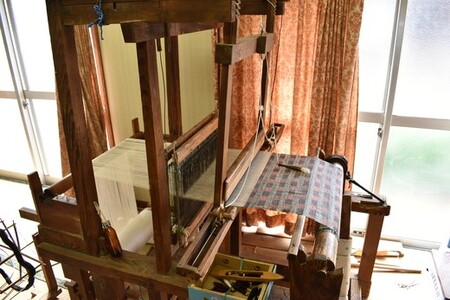 伝統工芸 本庄絣 ネクタイ ＜青藍色＞ 伝統 織物 工芸 工芸品 ギフト 贈り物 父の日 お祝い ファッション 小物 関東 F5K-054