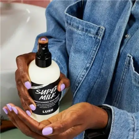 LUSH ラッシュ スーパーミルキー ヘアプライマー 250g スタイリング ヘアミスト プライマー_ヘアケア スタイリング ヘアミルク ヘアミスト_【1640980】