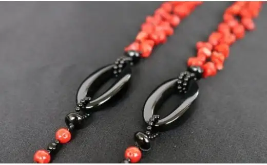 赤珊瑚とオニキスのロングデザインネックレス アクセサリー ネックレス ジュエリー 珊瑚 kn124 FN-Limited-PR