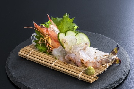 C060 旭水産活き車海老（あいおえび）1kg（18～35尾）【養殖】