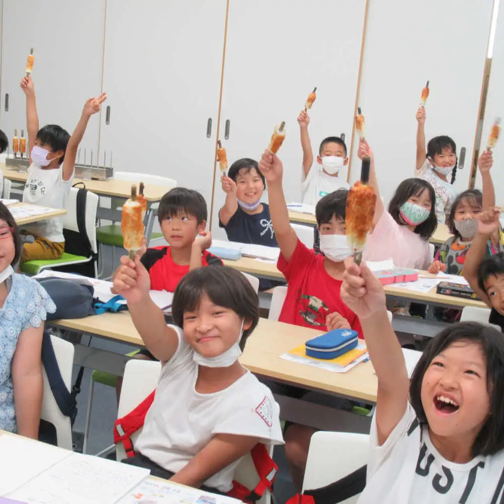 【Cコース】おいしい出来たて かまぼこ作り体験 / カマボコ 蒲鉾 練り物 焼きちくわ 揚かまぼこ 魚そうめん / 南島原市 / しきしま蒲鉾[SAR015]