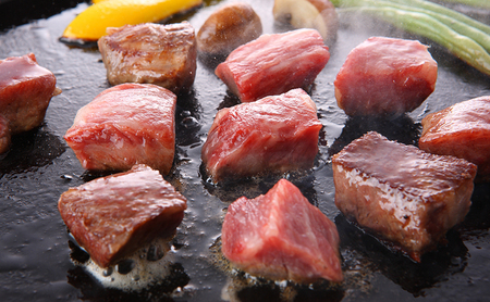 牛肉 淡路牛 サイコロステーキ 400g 牛肉