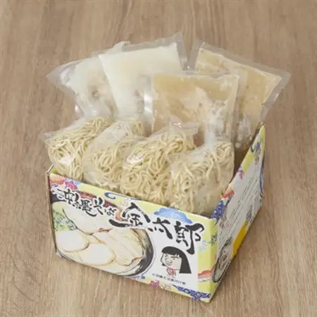 【沖縄そば金太郎】軟骨ソーキそば 4食セット(とんこつ2食・かつお2食)【配送不可地域：離島】【1661674】