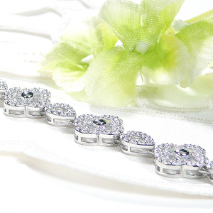 ブレスレット プラチナ Pt900 ダイヤモンド 4.5ct クローバー ドロップ モチーフ テニスブレスレット ゴージャス ダイヤモンドブレス ダイヤブレスレット 腕輪 四つ葉 豪華 レディース 【291-d-pt】 ALPAZ173