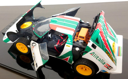 プラモデル 1/12 MODELING 童友社 模型 車