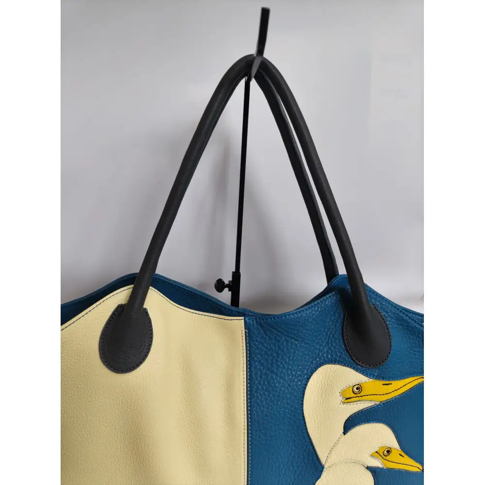 「鞄工房　香」鳥の二色トートバッグ （横型）