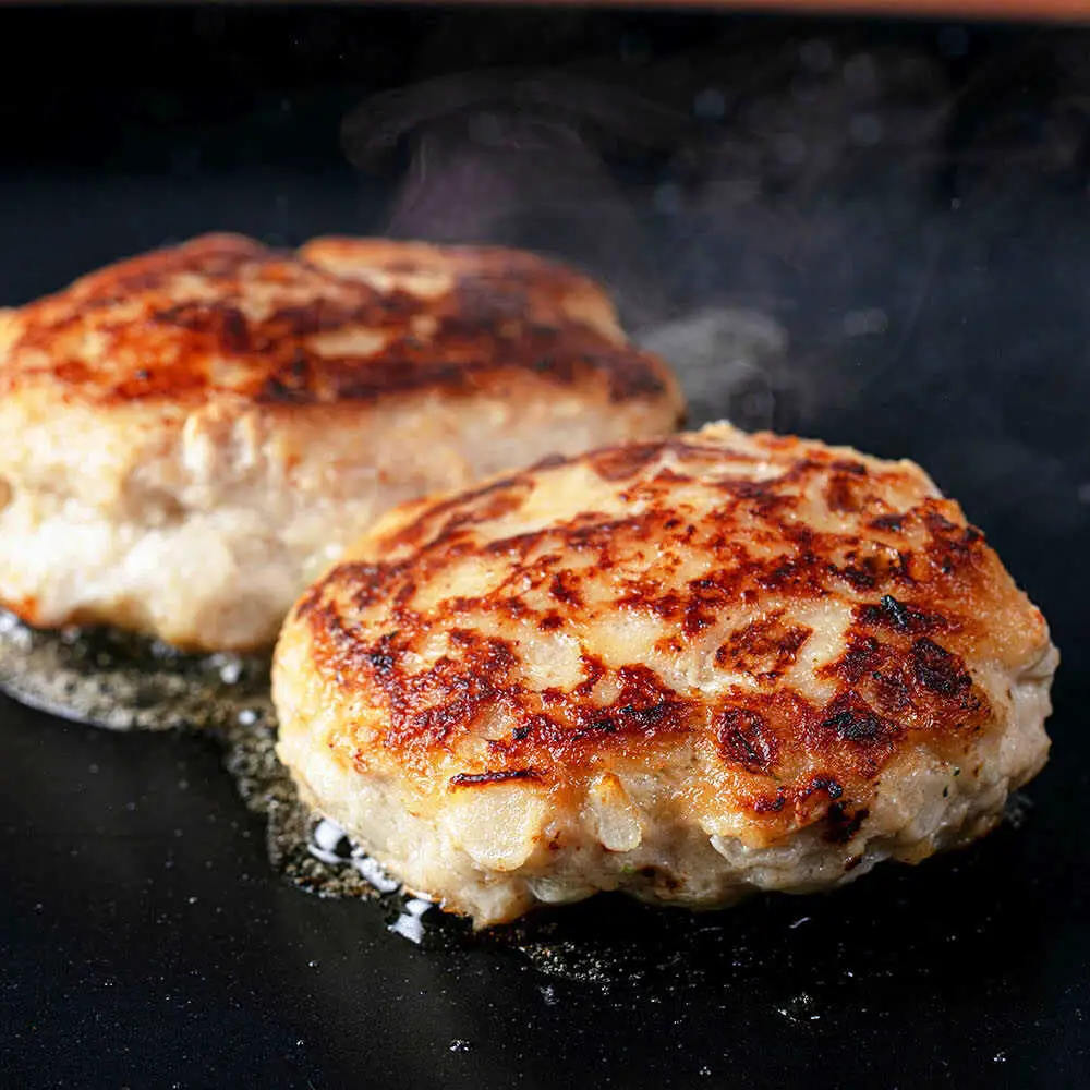 クローバーのとんバーグ 150g × 8個 糸島市 / 福岡マルシンフーズ / ハンバーグ 豚肉[ASQ001]