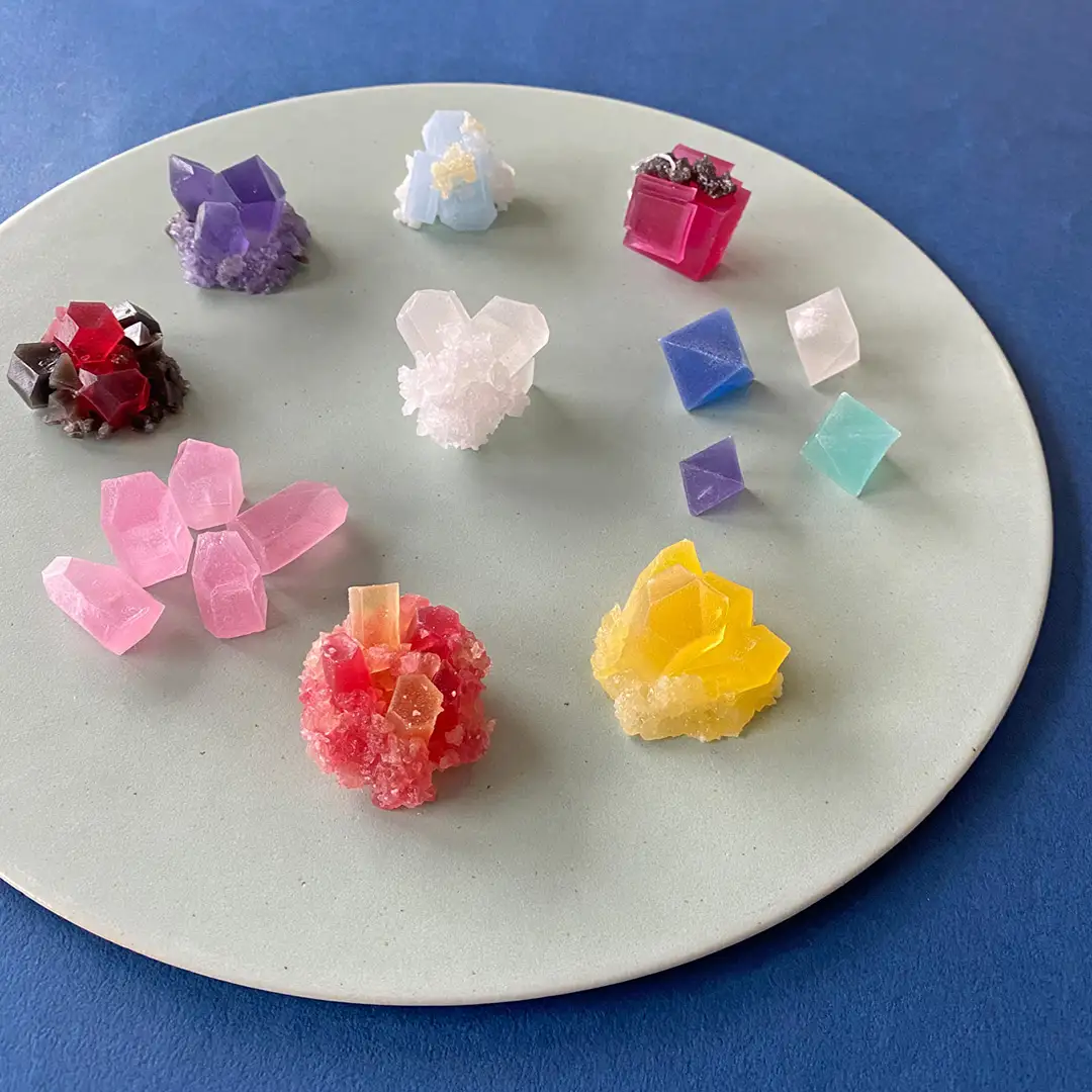 和菓子 こうぶつヲカシ 琥珀糖 3種 こうぶつのカケラ100g 九州のこうぶつヲカシ100g より鉱物なこうぶつヲカシ110g 食べ比べ セット ハラペコラボ 鉱物 宝石 菓子 お菓子 スイーツ デザート おやつ ご当地 ご当地スイーツ ヲカシ 博多 九州 福岡市