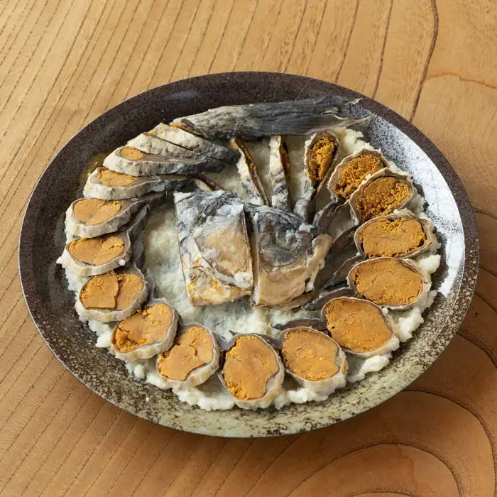 【B-904】総本家喜多品老舗　四〇〇年鮒寿し 飯漬 宴盛り（中サイズ）【高島屋選定品】