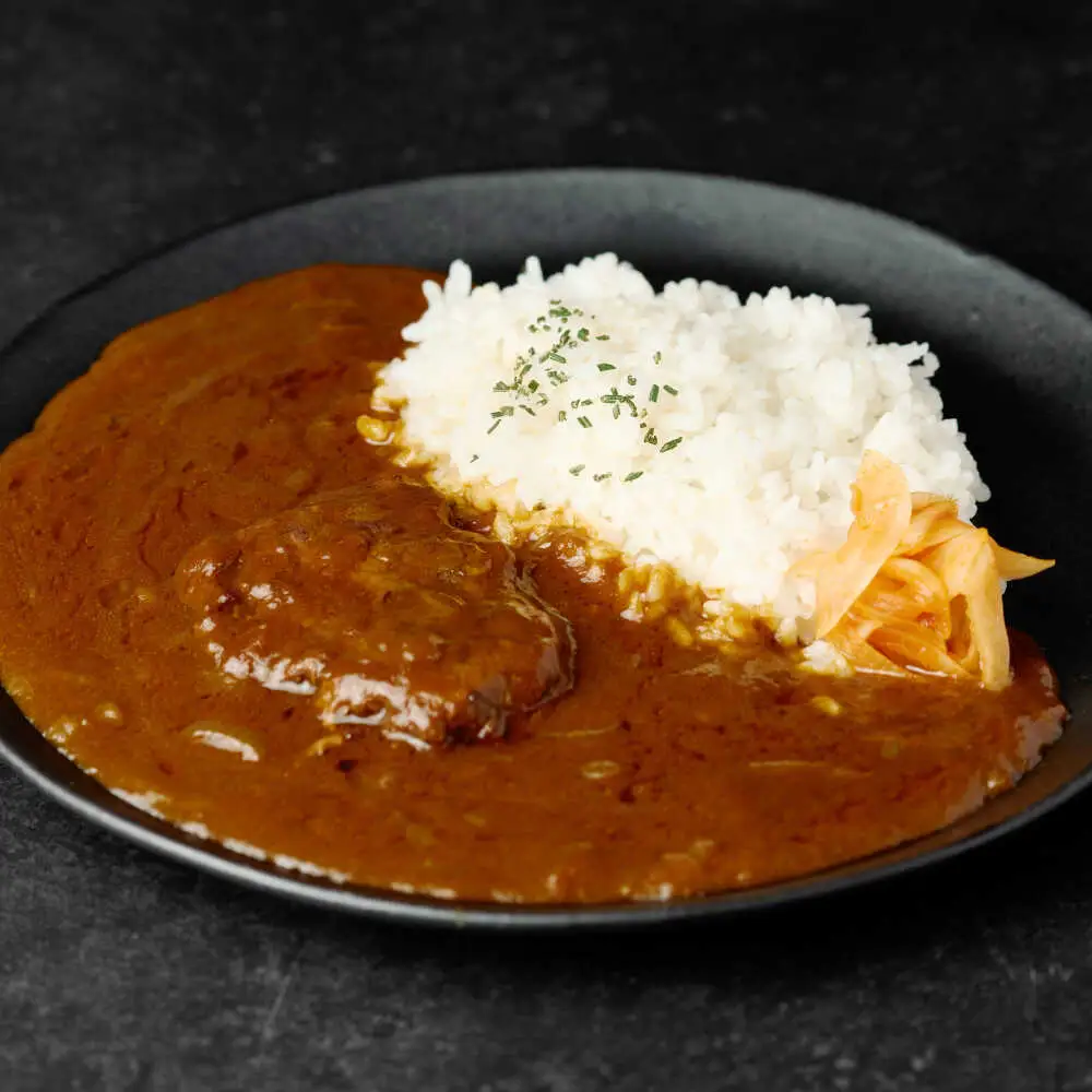 【お中元】壱岐産米と壱岐牛カレープレミアムセット 《壱岐市》【壱岐フードファクトリー】 白米 ごはん ご飯 カレー レトルト 食品 レンジ 仕送り 肉 牛肉 和牛 壱岐牛[JDW155]