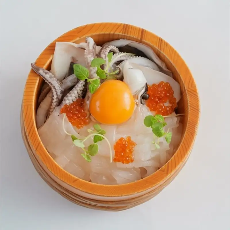 海鮮漬け丼(イカとイクラ)150g 酒の肴に海鮮丼に茶漬けに飯ともに