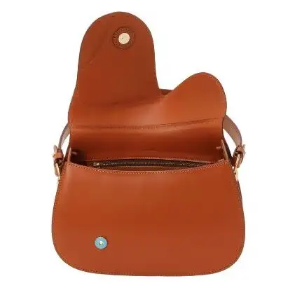 サドルショルダー ファッション カバン バッグ いたがき かばん カバン 鞄 ショルダーバッグ  革 革製品 レザー 牛革 ギフト プレゼント シンプル ファッション 北海道 赤平 名入れ有