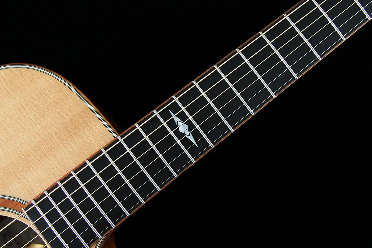 モーリスギター SE-103