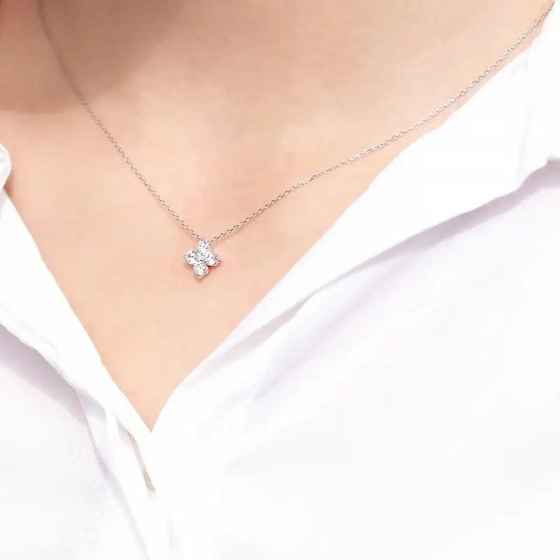 Pt900　0.50ct　ダイヤモンド スイートフラワー ペンダント-P0081