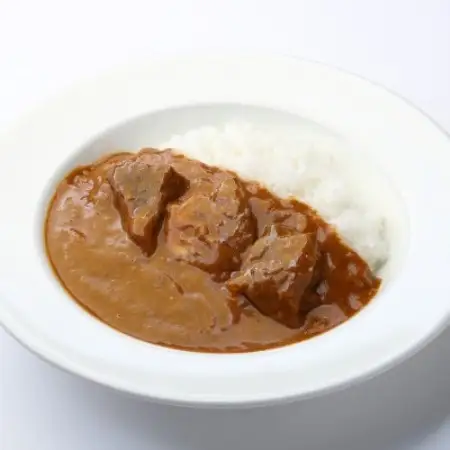 30種のスパイスを使用した国立薬膳カレービーフ　200g×10食セット　小麦粉・ラード不使用【1583824】