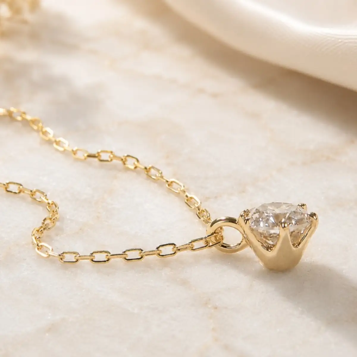 K18YG【0.20ct】６本爪一粒ダイヤモンドペンダントネックレス EmN0171-18Y SWCJ017-b