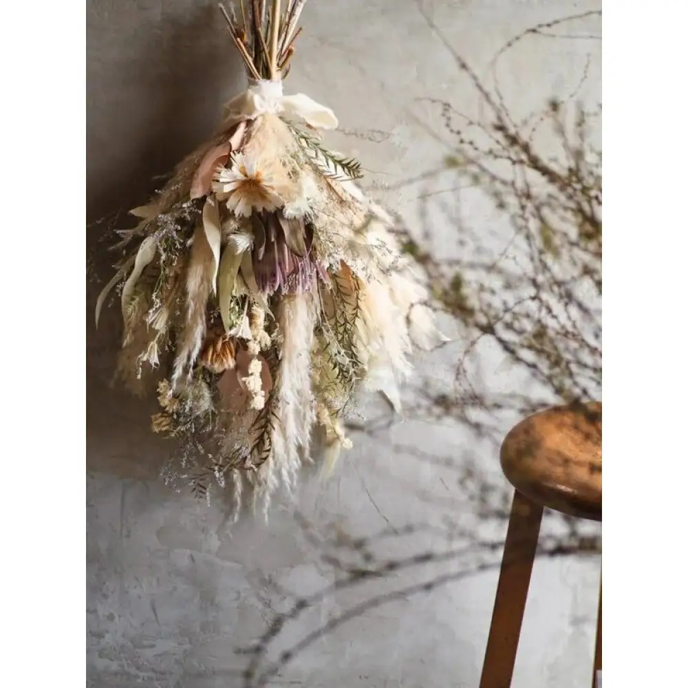 季節のおすすめドライフラワースワッグ　mサイズ（約６０cm）＜ピンクナチュラルカラー＞