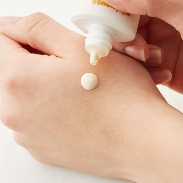B317　ミキハウス ＵＶカットミルクＭＨ（日焼け止め）（18ml）【赤ちゃん キッズ こども 子供 日焼け止め 紫外線 アウトドア 日本製 mikihouse 大阪府 八尾】