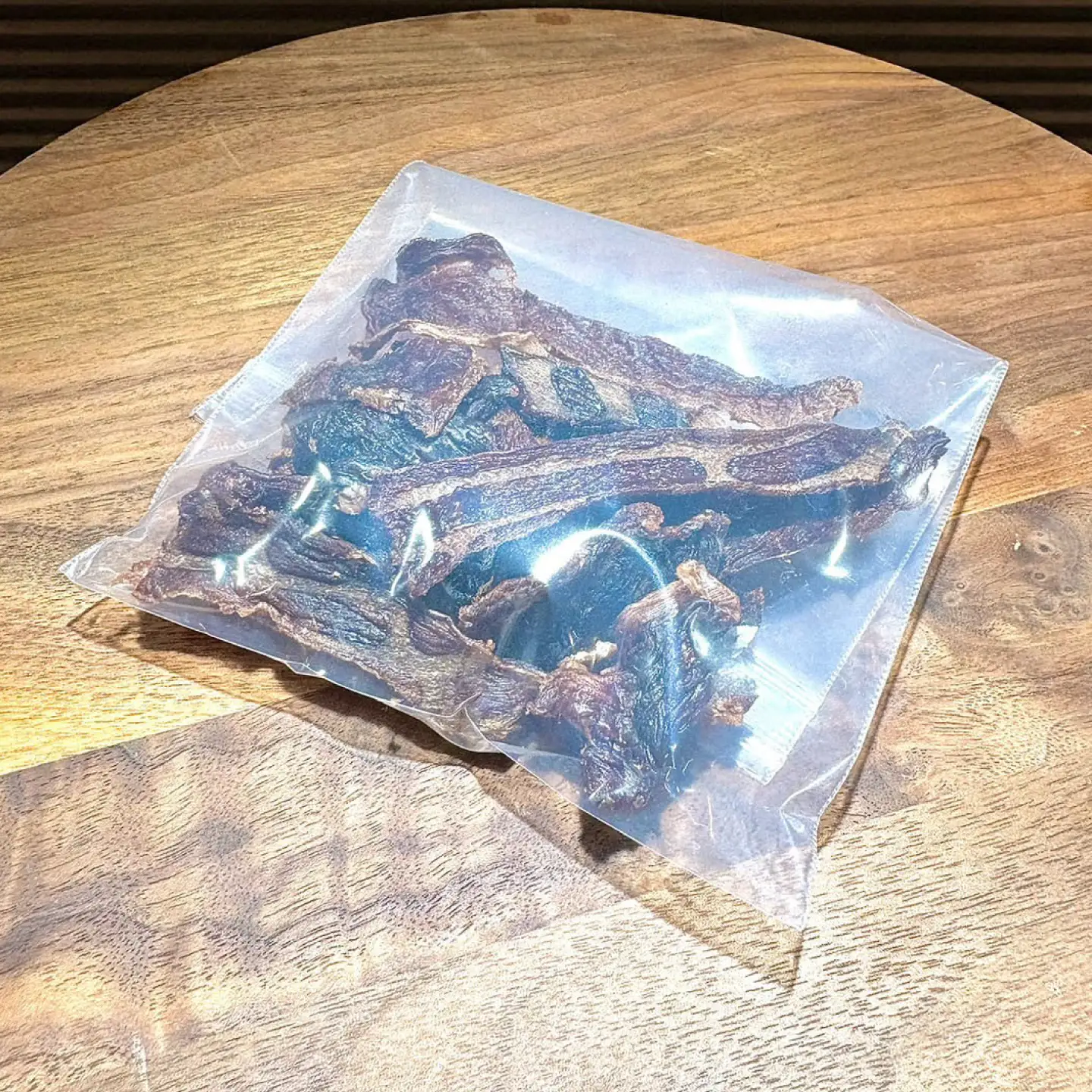 対馬産 天然鹿肉ジャーキー（背ロース）60g 《対馬市》【エムズスタイル】 犬用 シカ肉 ペット イヌ 国産[WCN008]